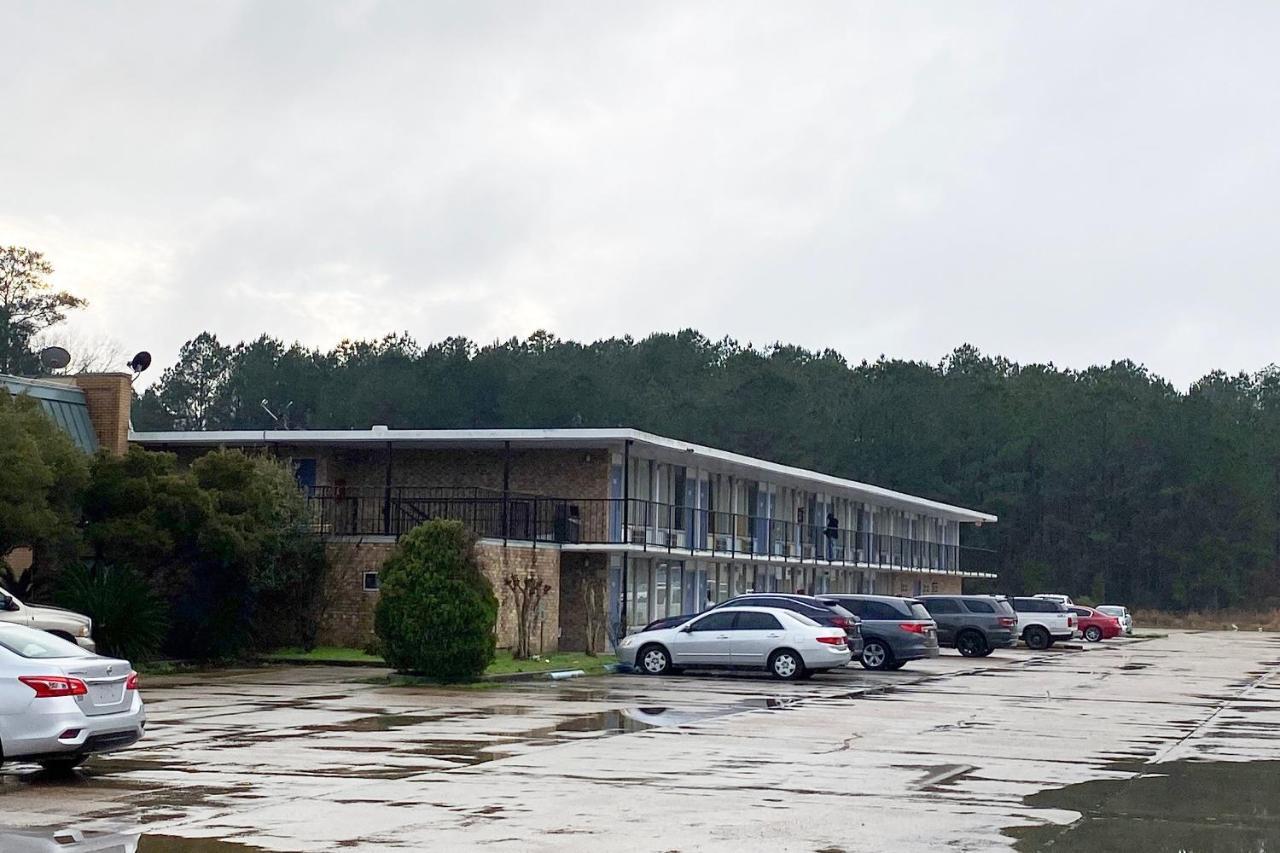 Landmark Hotel Leesville Exterior foto