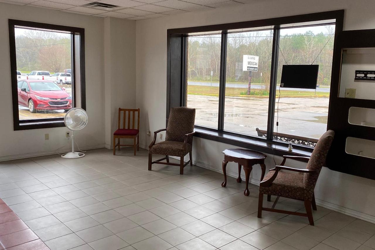 Landmark Hotel Leesville Exterior foto