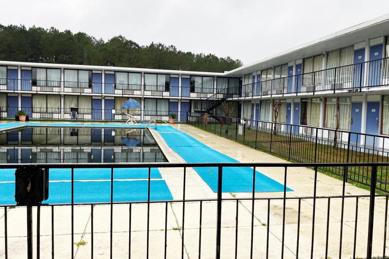 Landmark Hotel Leesville Exterior foto